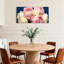 Plantes et fleurs roses sur fond-1798397791