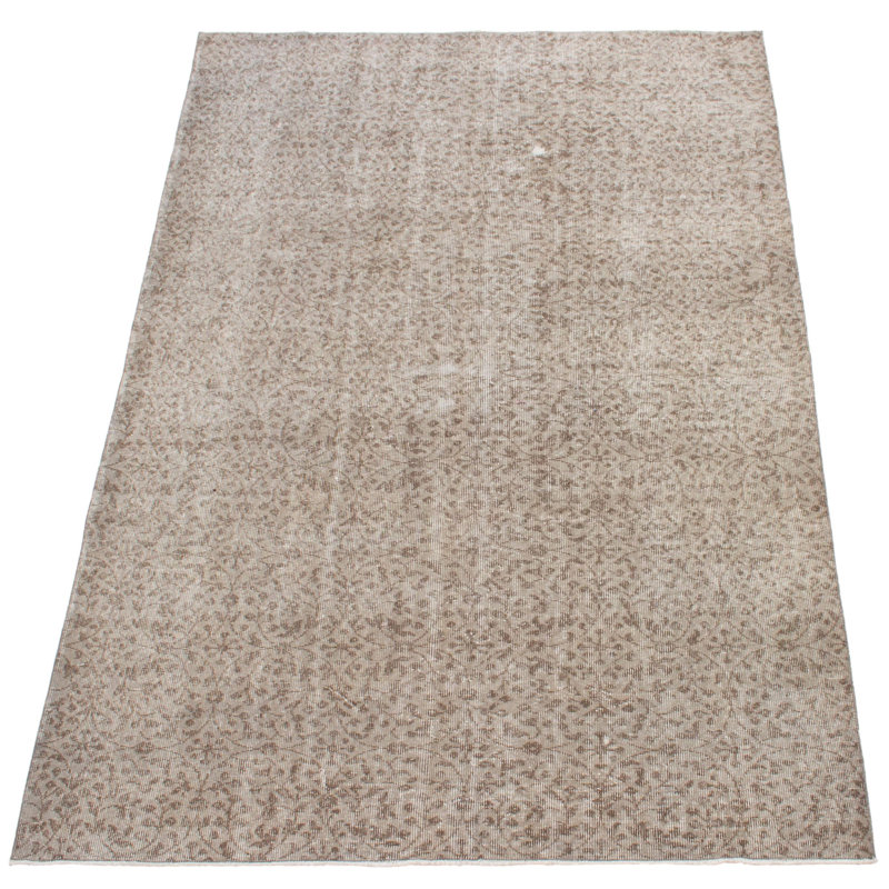 Tapis beige à transition de couleur 5 pi 9 po x 9 pi 5 po