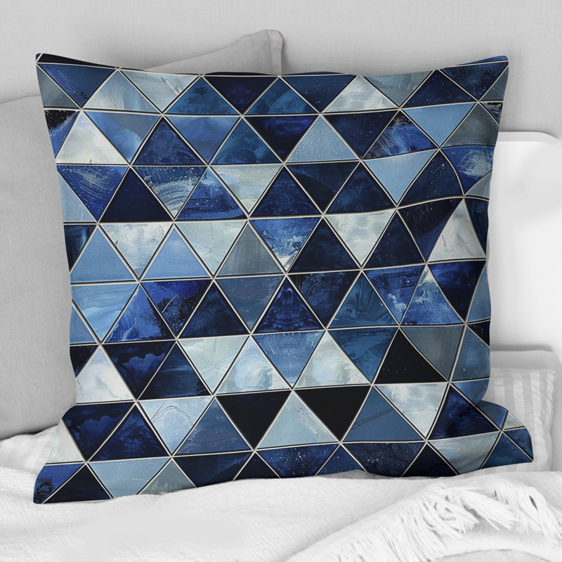 Coussin décoratif moderne bleu et blanc V Triangles, H 16 po x l 16 po