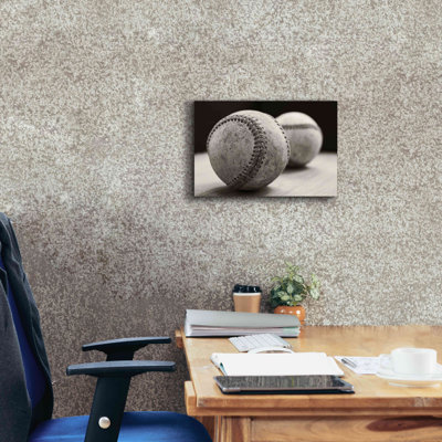 «Old Baseballs» par Edward M. Fielding