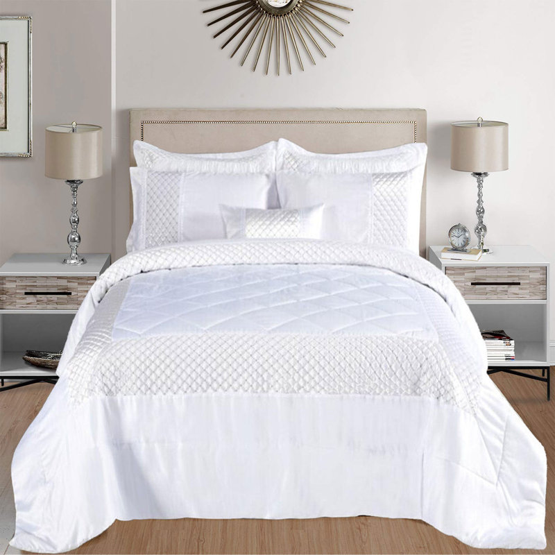 Atlanta Quilted Velvet Embossed Bedspread Set with Matching Pillowcases – Soft, Luxurious & Machine Washable Bedding, White