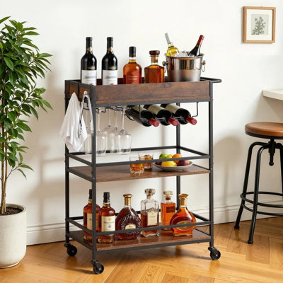 Chariot-bar, chariots de service de cuisine à 3 niveaux, station de travail industrielle sur roulettes, tablette à boissons mobile avec support à vin et porte-verre, brun rustique et noir, 26,77 x 14,17 x 32,68 po
