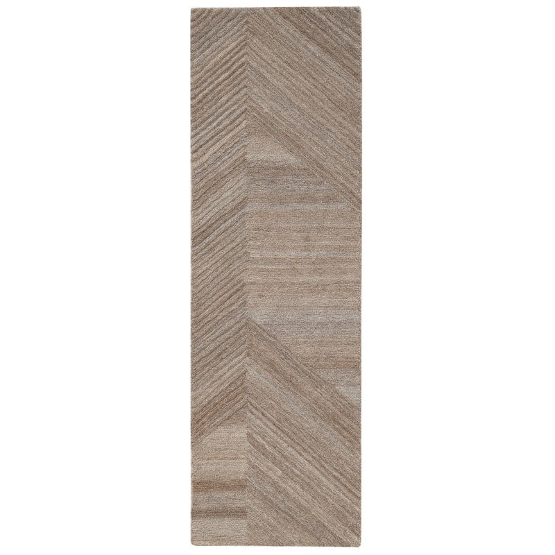 Assente Hand Tufted Polyester Indoor Rug, 2'6x8'