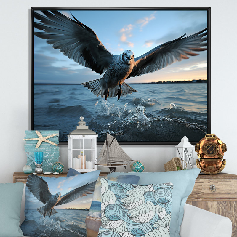 «Coastal Seabird Rising», reproduction sur toile, H 24 po x l 32 po x P 1 po, Cadre flottant noir