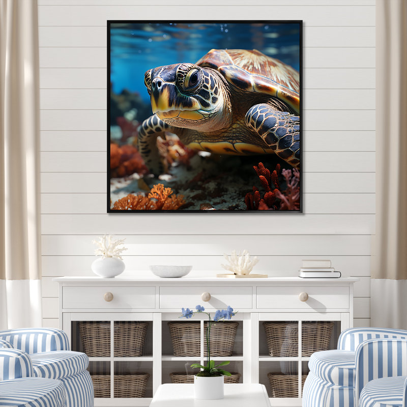 Curieuse tortue de mer sous l'eau, Cadre flottant noir, H 24 po x l 24 po