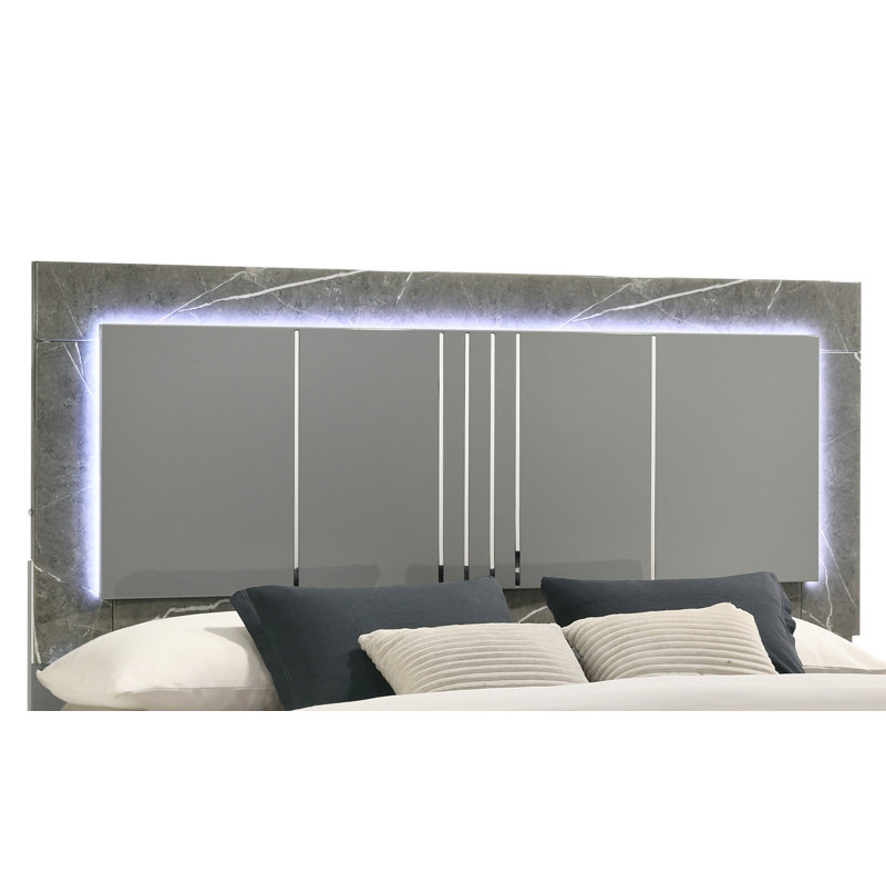 Lit Elara - marbre bicolore ultrabrillant avec laque à DEL, pieds en métal
