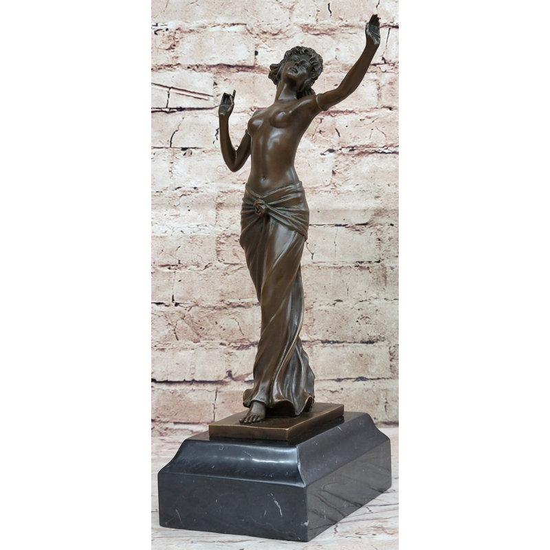 Figurines et sculptures Tayshawna