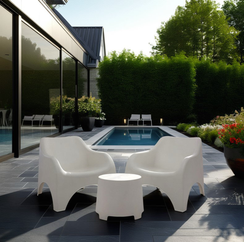 Set Cloud (2 Chairs and 1 Side Table), White