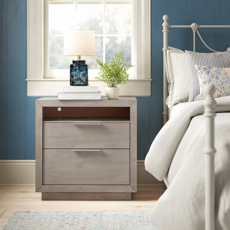 Lois 28'' W Nightstand