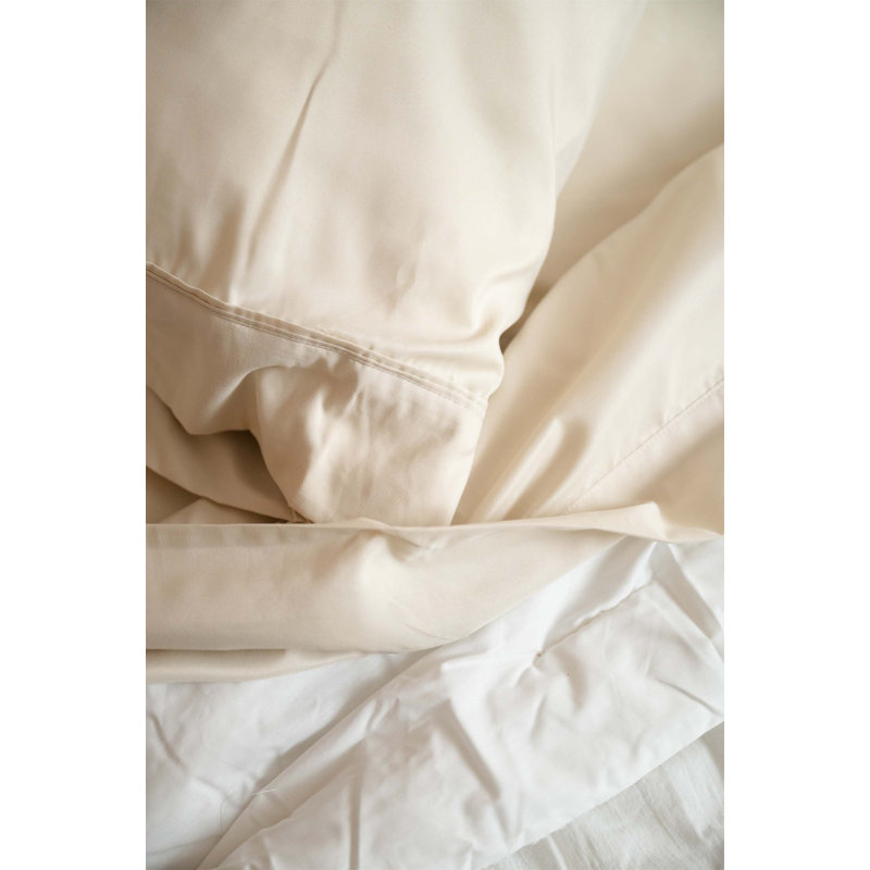 Hypoallergenic Rayon From Bamboo Sheet Set for a Peaceful Night's Sleep, Cream, Queen Sheet Set + 3 Additional Pieces