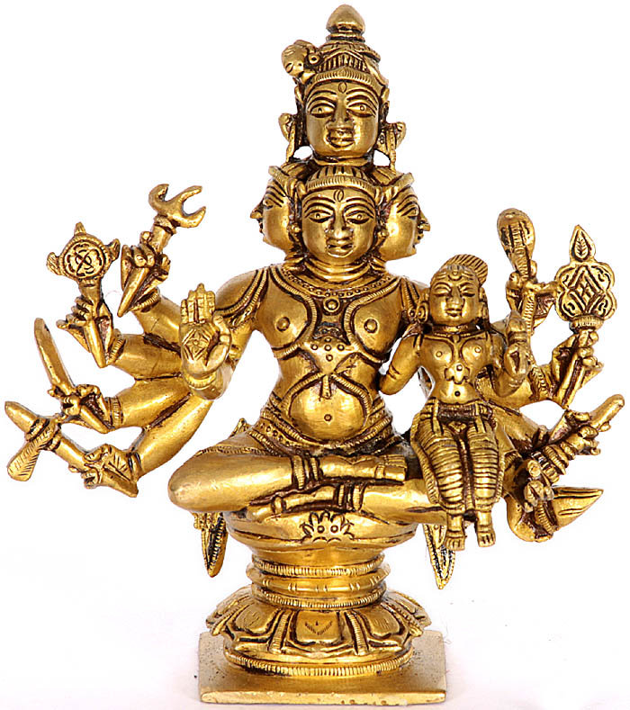 Shiva à cinq têtes avec Shakti (Sadashiva)
