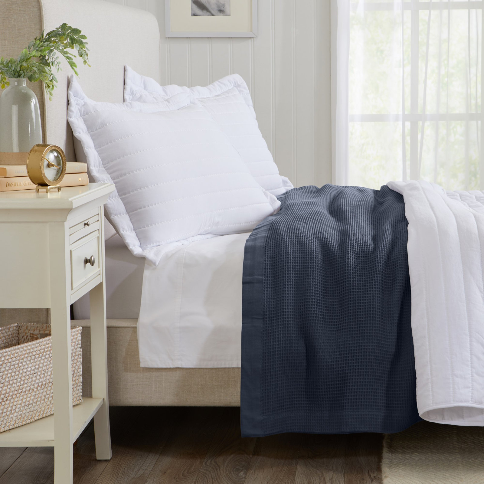 100% Cotton Lightweight Waffle Weave Summer Blanket, Twin, Ocean Blue