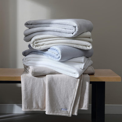 Calvin Klein Core Plush Solid Reversible Blanket