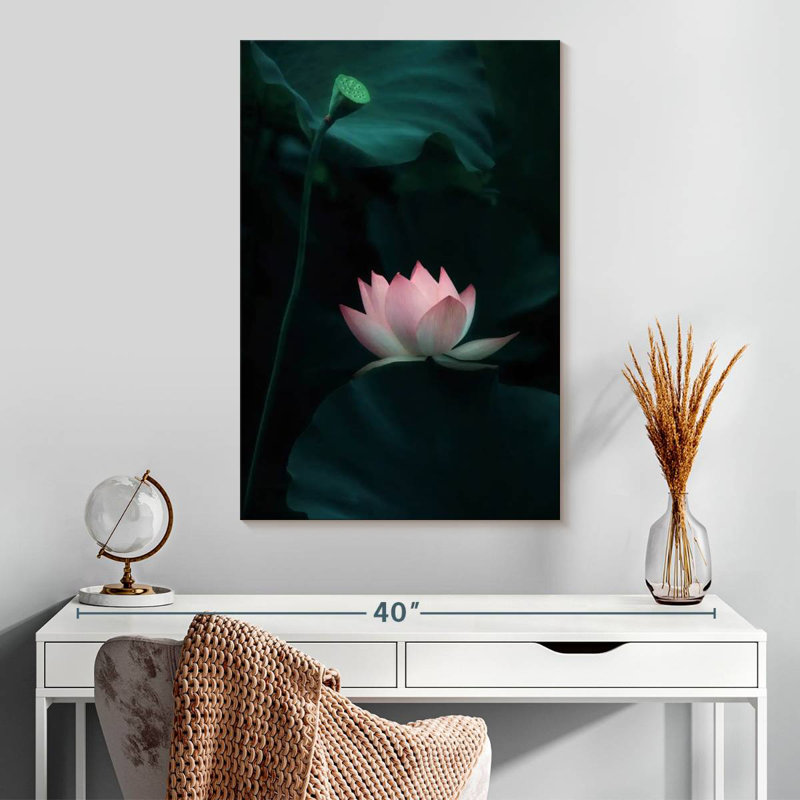Fleur de lotus foncé, H 30 po x l 20 po