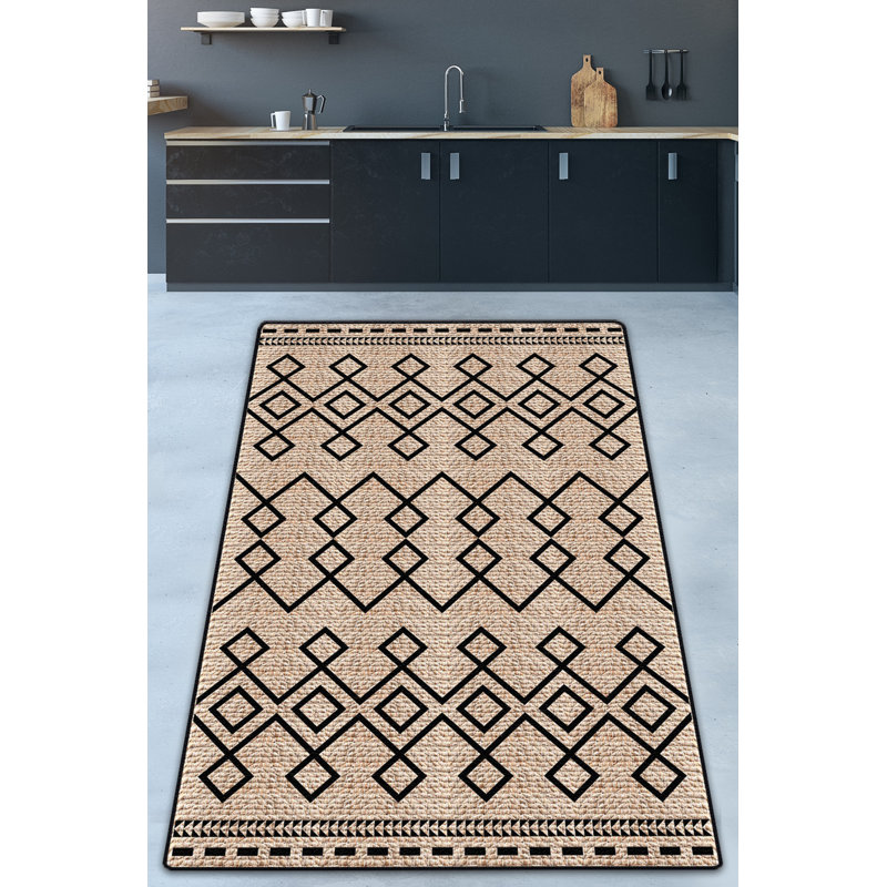Nadell Moroccan Handmade Flatweave Polyester Blend Area Rug in Beige/Black, Rectangle 4'11" x 7'10"