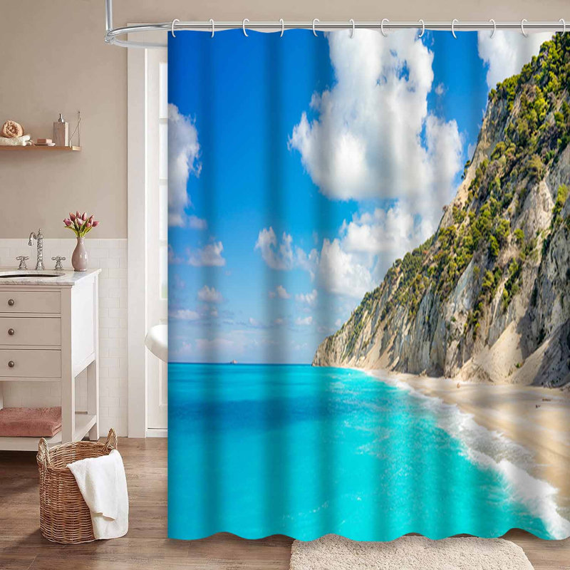 Long Beach, eau turquoise, nuages bleu avec 12 crochets, L 72 po x l 78 po