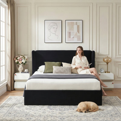 Gaillarde Hydraulic Lift Up Storage Upholstered Platform Bed