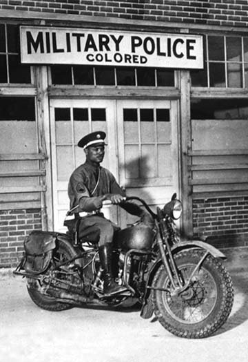 Une mp sur sa motocyclette