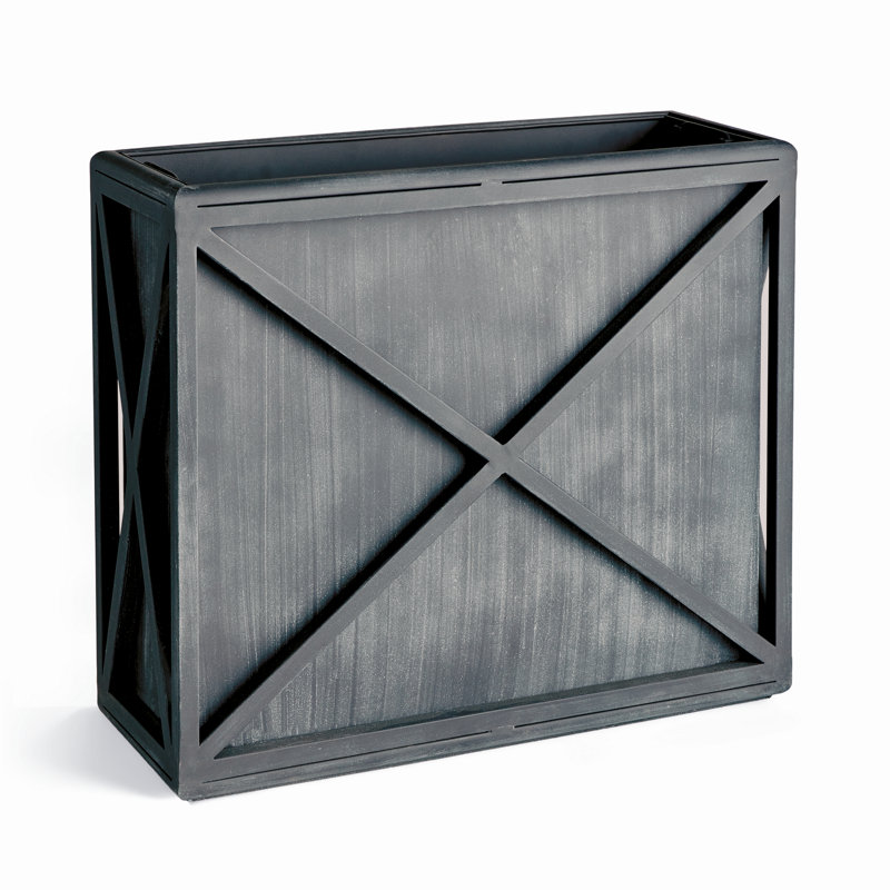 Terrazza Iron Planter