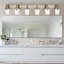 Luminaire moderne à 6 lumières avec appliques en verre transparent, finition nickel brossé pour l'éclairage de la salle de bain, de la chambre à coucher, de la cuisine et du couloir
