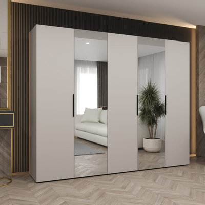 Stojadin Manufactured Wood Wardrobe