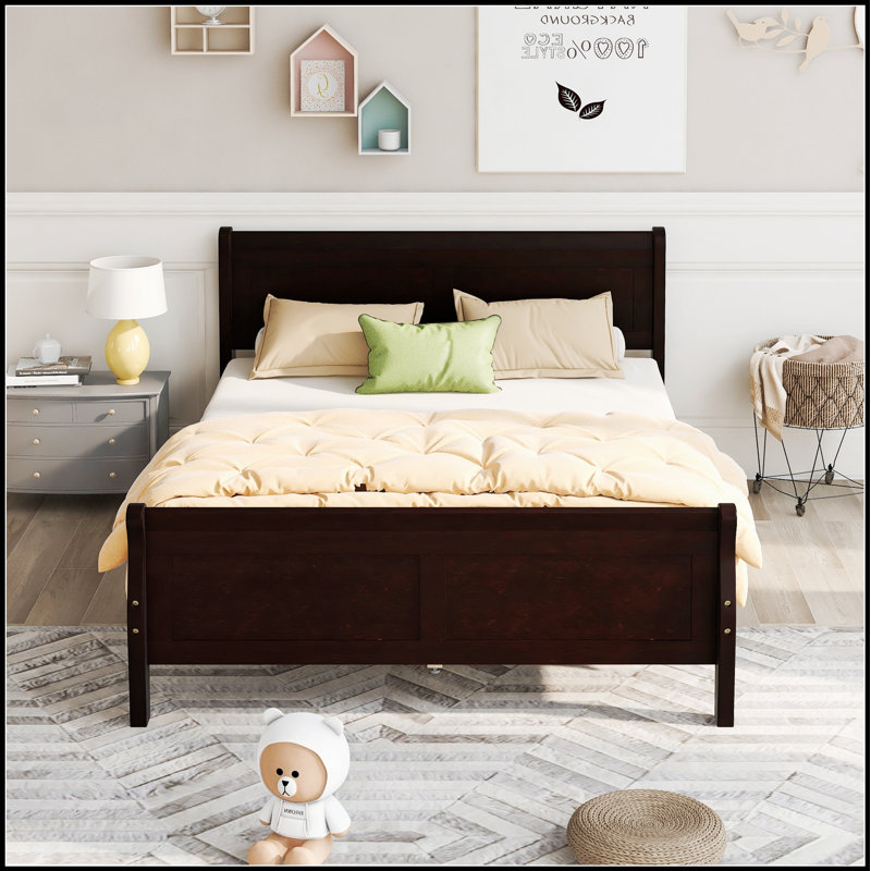 Lit plateforme en bois robuste avec tête de lit, support en lattes de bois pour un confort et une durabilité accrus, parfait pour les chambres modernes