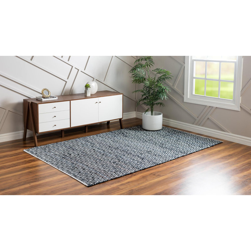 Tapis noir en coton tissé à plat à la main Hareesh, Rectangle 8 pi x 11 pi