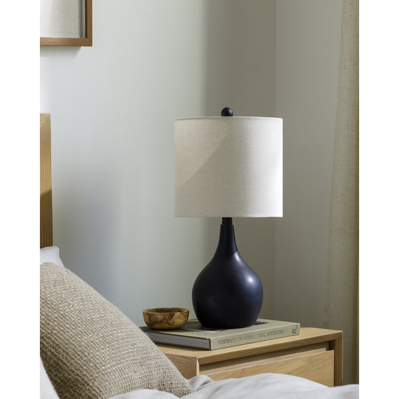 Jeselle Ceramic Table Lamp, Black