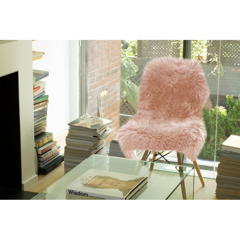 Tapis rose en peau de mouton fabriqué à la main 2 pi x 3 pi Munsey