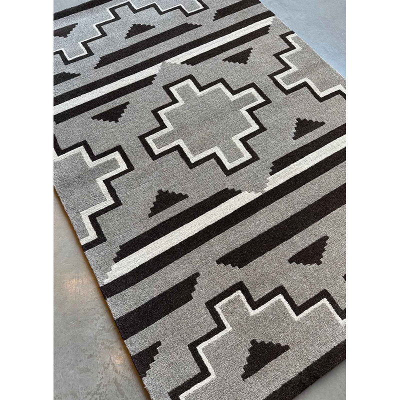 PUEBLO CHARCOAL, Rectangle 6' x 9'