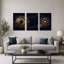 Ensemble de 3 toiles murales représentant des cercles concentriques d'or atomique sur fond noir-447549519