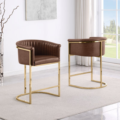 Tabourets de comptoir Leathaire avec base en chrome doré