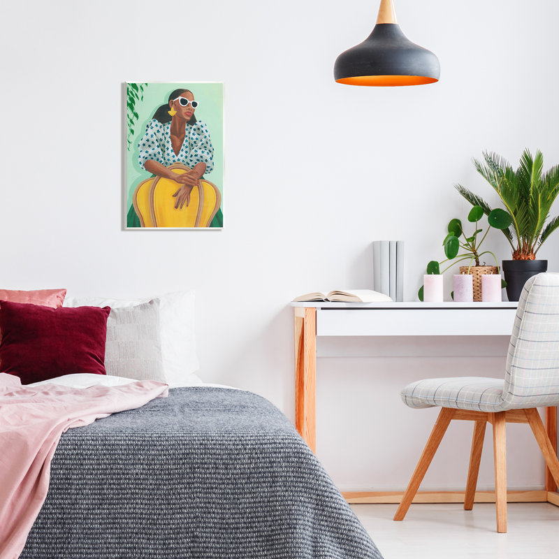 «Stylish Woman Trendy Portrait» par Grace Popp - impression, H 19 po x l 13 po x P 0,5 po, Unframed