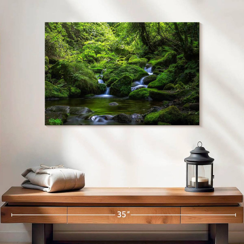 Alvord Whimsical Falls, H 16 po x l 24 po