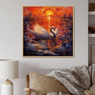 Cygne blanc au coucher de soleil majestueux