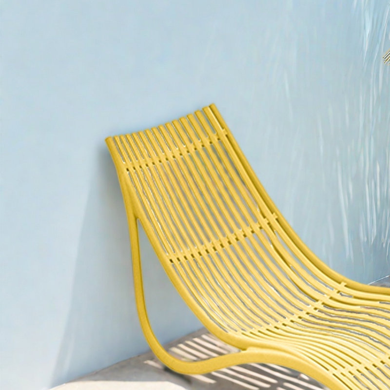 Chaise longue pour l'extérieur, Jaune