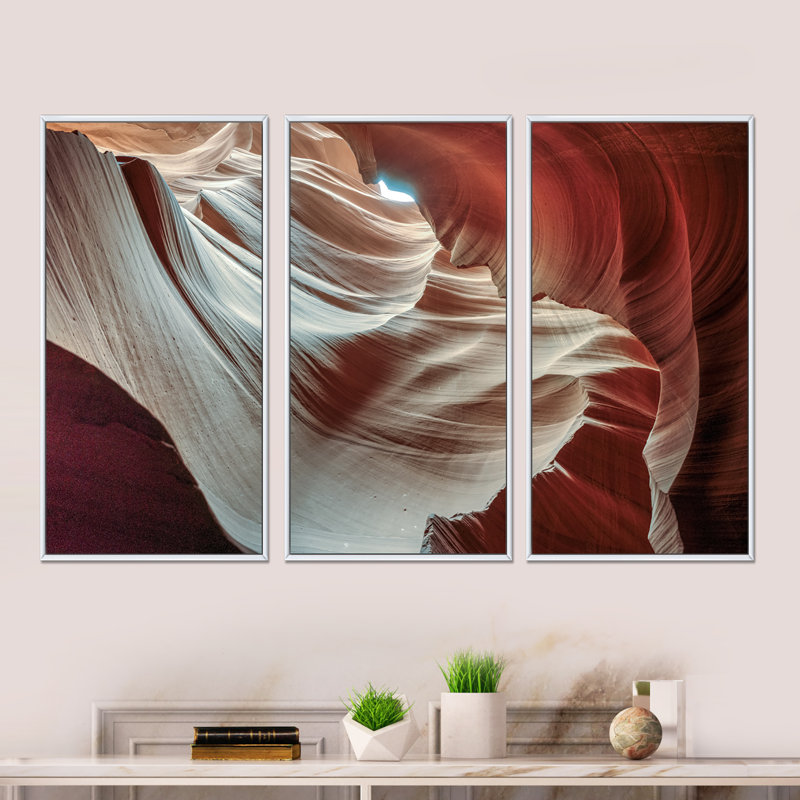 «Antelope Canyons Hollow», ensemble de 3 toiles encadrées, H 28 po x l 36 po x P 1 po, Blanc
