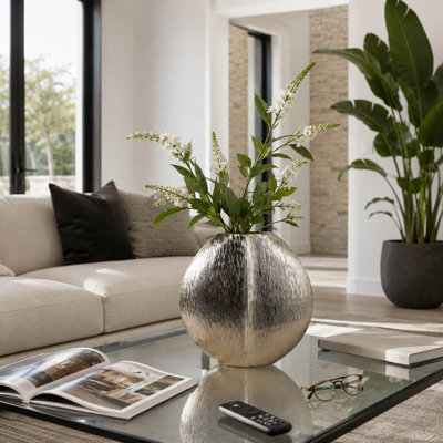 Vase moderne en aluminium et métal sculpté Glam