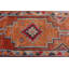 Tapis turc vintage tissé à la main en kilim orange pour les couloirs et autres espaces avec un motif en laine