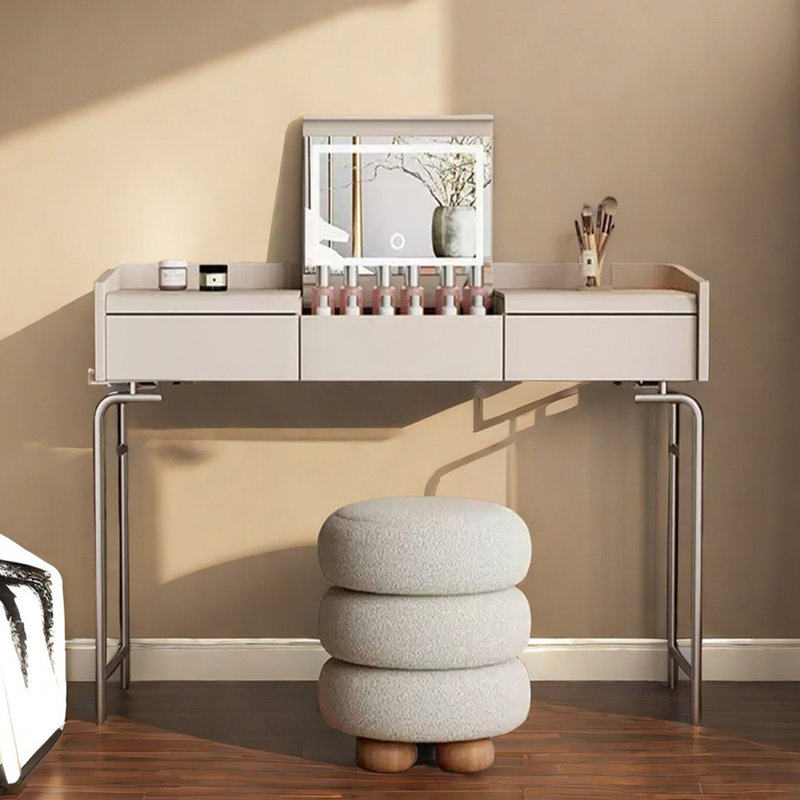 Liburna, White