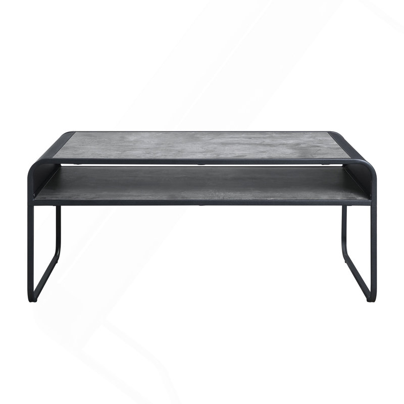 Table basse finition béton gris et noir.