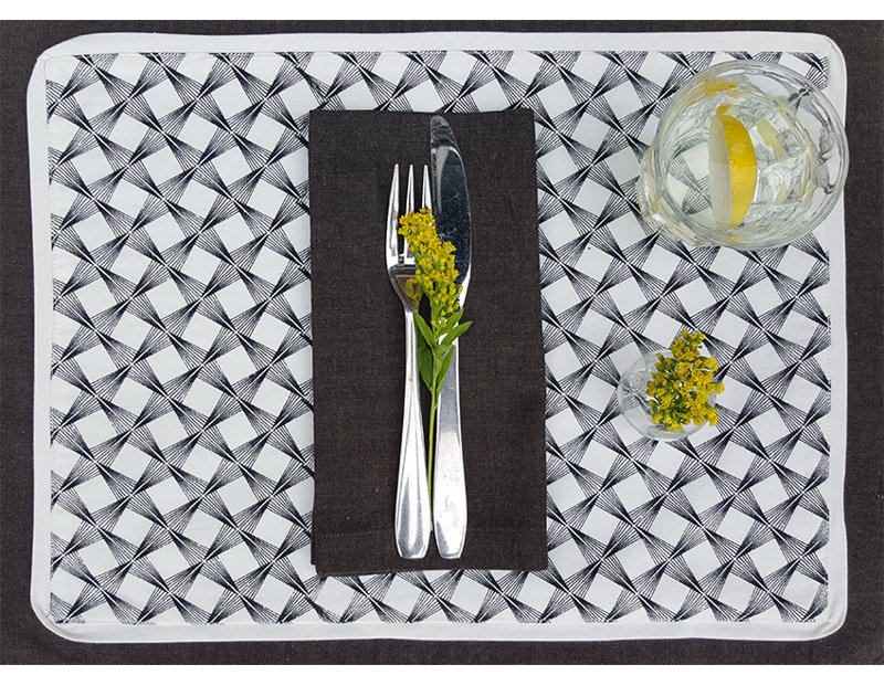 Thaksin Cotton Rectangle Placemat, Black