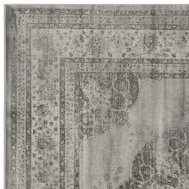 Moura Oriental Viscose Area Rug, Rectangle 122 x 170 cm