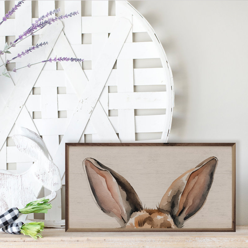 Bunny Ears White, 8" H x 16" W
