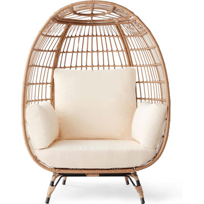 Chaise de patio en acier avec coussins