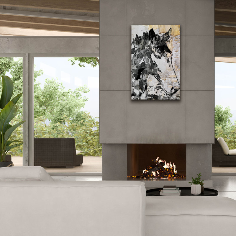"ACTION" par Irena Orlov, H 40 po x l 26 po x P 1,5 po
