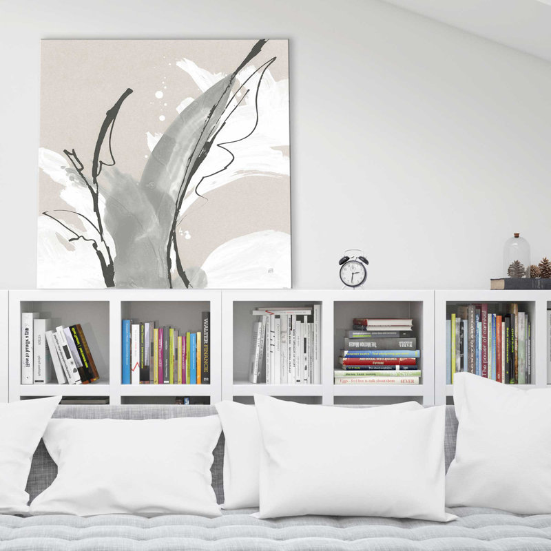 «Touch of Grey V» par Chris Paschke, Toile tendue, H 24 po x l 24 po x P 1,5 po