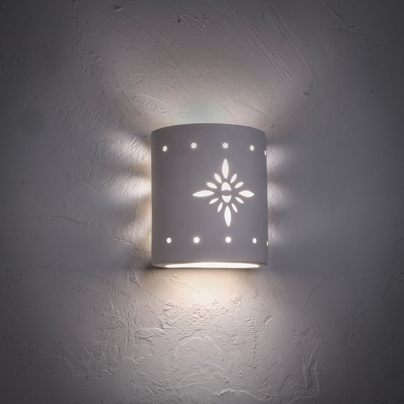 Lampe murale d'extérieur en céramique Ninamarie, ampoule DEL incluse, H 8,5 po x l 7,5 po x P 4 po, Blanc