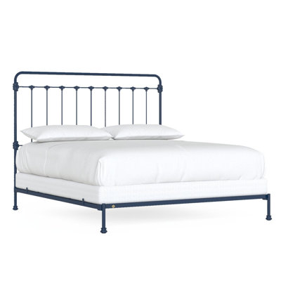 Lit en fer Picket Fence