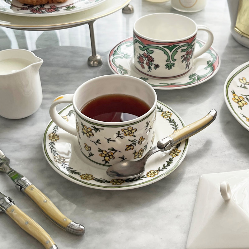 Daisy Chain Bone China Teacup